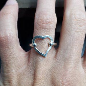 Size 7 Sterling Silver Cute Off Balance Heart Ring